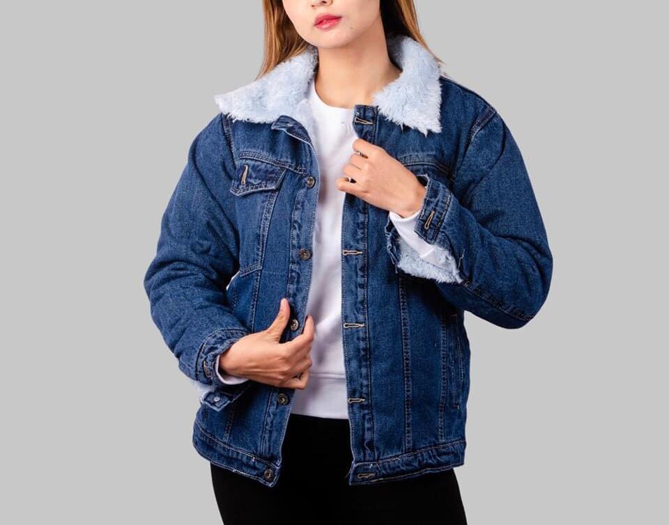 Stylish Denim Fur Jacket for Girls & Women – Winter Warm Jeans Jacket with Faux Fur Collar